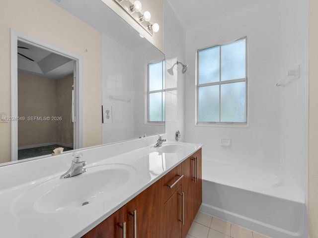 2511 SE 15th Ct, Homestead, FL 33035