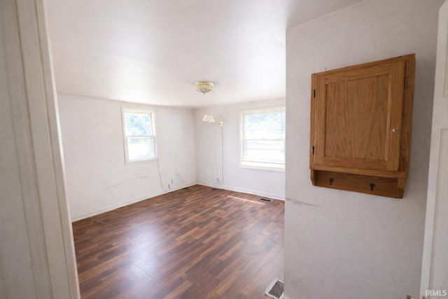 710 E 6th Street, Anderson, IN 46012