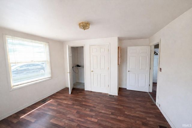 710 E 6th Street, Anderson, IN 46012