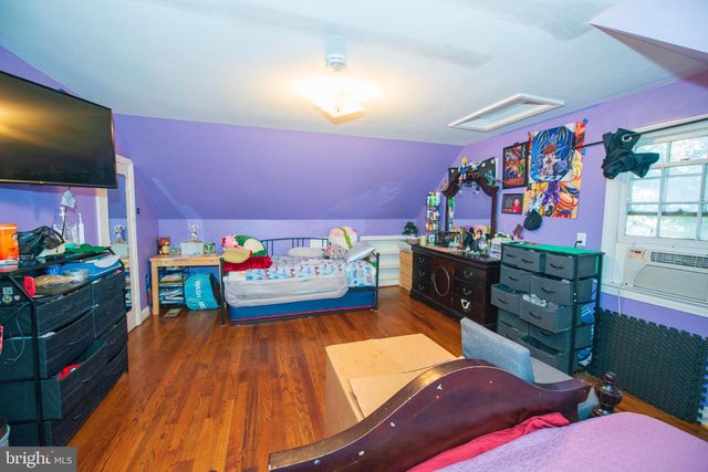 101 BROOKES AVE, Gaithersburg, MD 20877