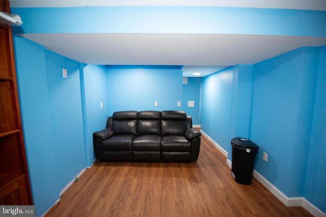 101 BROOKES AVE, Gaithersburg, MD 20877