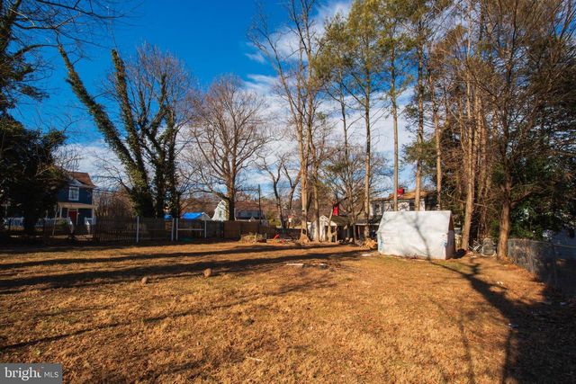 101 BROOKES AVE, Gaithersburg, MD 20877