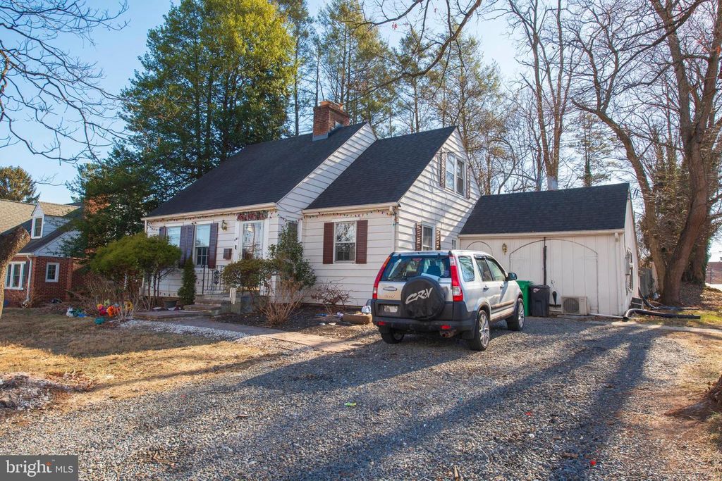 101 BROOKES AVE, Gaithersburg, MD 20877