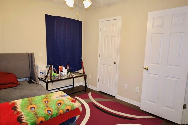 876 Ashton Oak Circle, Stone Mountain, GA 30083