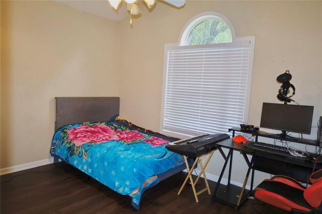 876 Ashton Oak Circle, Stone Mountain, GA 30083