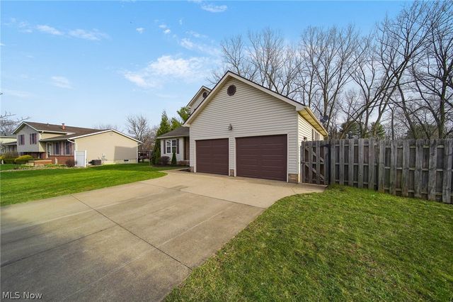 5271 Dolores Street SW, Canton, OH 44706