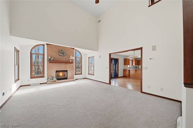 5271 Dolores Street SW, Canton, OH 44706