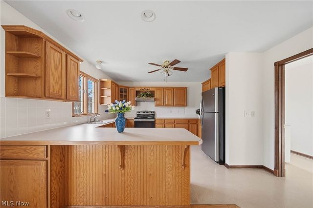 5271 Dolores Street SW, Canton, OH 44706