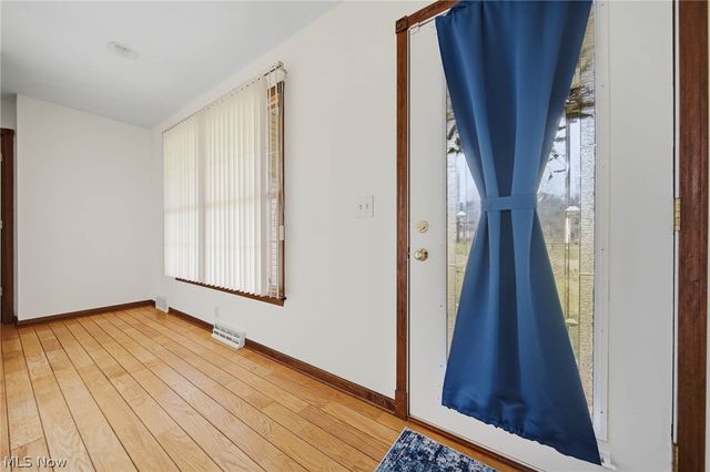 5271 Dolores Street SW, Canton, OH 44706