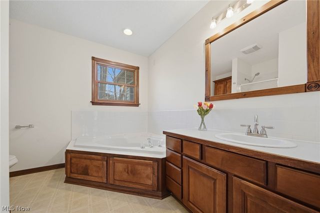 5271 Dolores Street SW, Canton, OH 44706