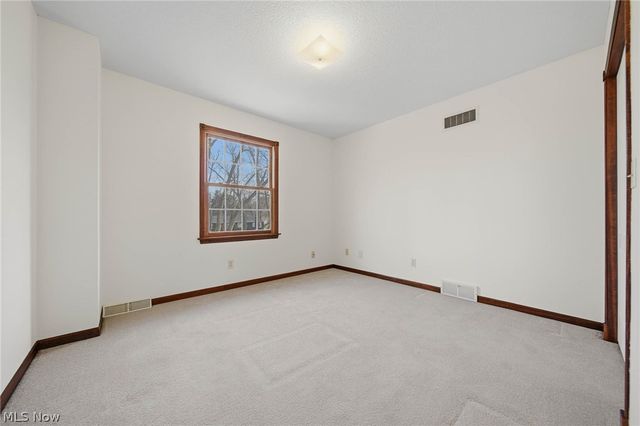 5271 Dolores Street SW, Canton, OH 44706