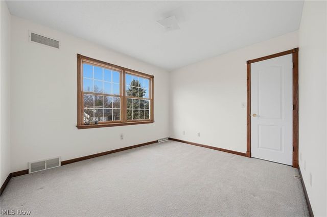 5271 Dolores Street SW, Canton, OH 44706