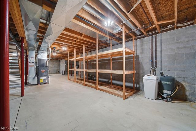 5271 Dolores Street SW, Canton, OH 44706