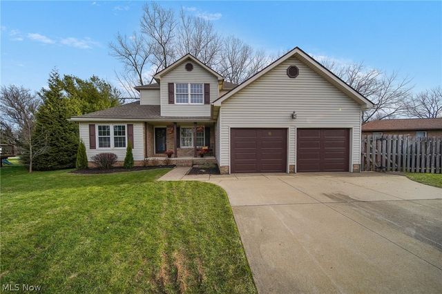 5271 Dolores Street SW, Canton, OH 44706