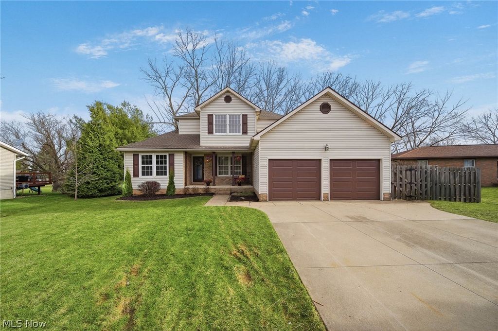 5271 Dolores Street SW, Canton, OH 44706