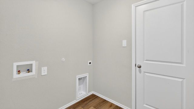 1621 TIN ROOF Road, Denton, TX 76249