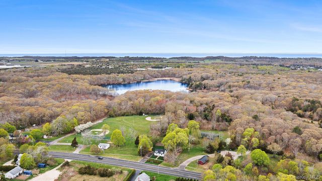 5075 Main Road, Laurel, NY 11948