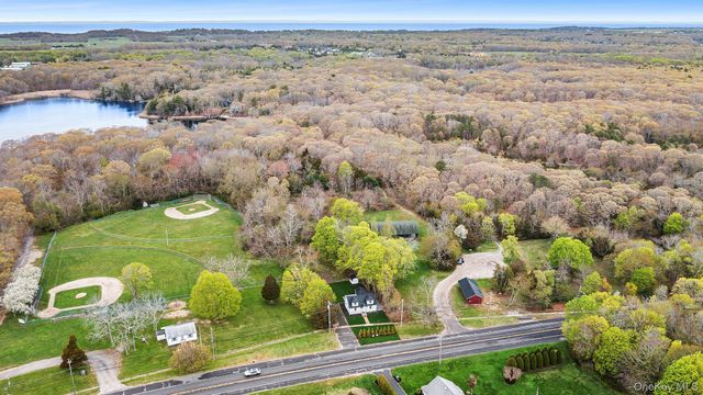 5075 Main Road, Laurel, NY 11948