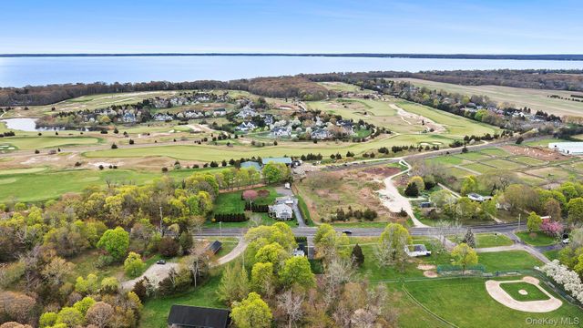 5075 Main Road, Laurel, NY 11948