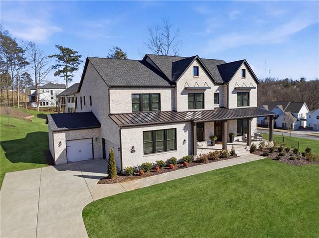 17105 River Overlook Drive, Roswell, GA 30075