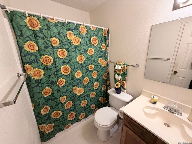 4031 WINTER SUNRISE DR, San Antonio, TX 78244