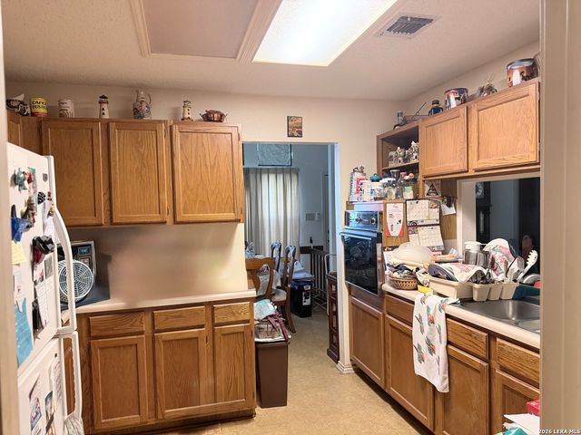 4031 WINTER SUNRISE DR, San Antonio, TX 78244