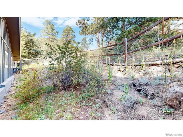 163 West Creek Road, Glen Haven, CO 80532