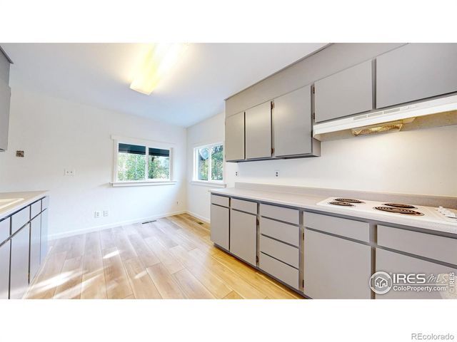 163 West Creek Road, Glen Haven, CO 80532