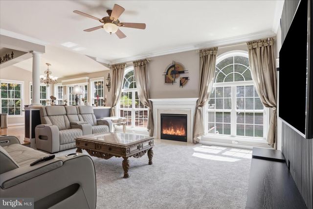7689 PINEWILD RD, Seven Valleys, PA 17360