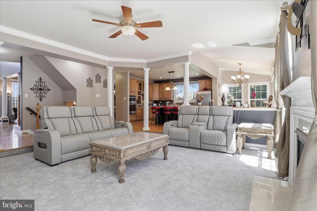 7689 PINEWILD RD, Seven Valleys, PA 17360