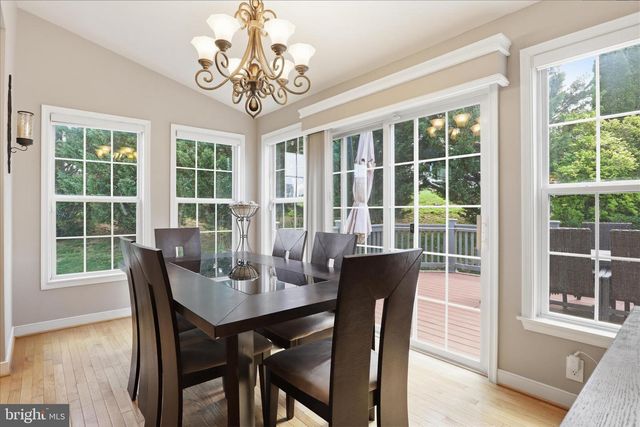7689 PINEWILD RD, Seven Valleys, PA 17360