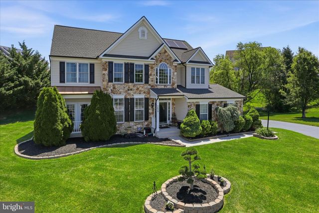 7689 PINEWILD RD, Seven Valleys, PA 17360