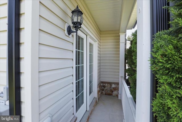 7689 PINEWILD RD, Seven Valleys, PA 17360