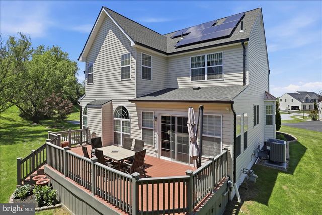 7689 PINEWILD RD, Seven Valleys, PA 17360