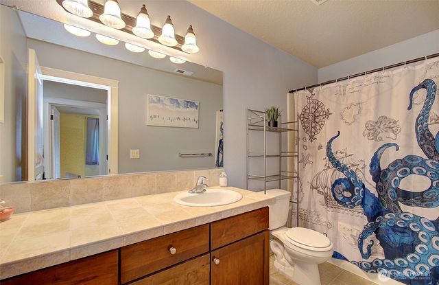 15202 NE 102nd Way, Vancouver, WA 98685