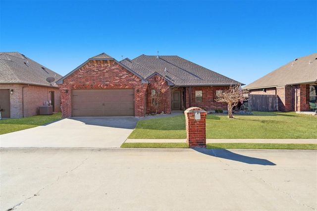 20644 Landmark Drive, Harrah, OK 73045