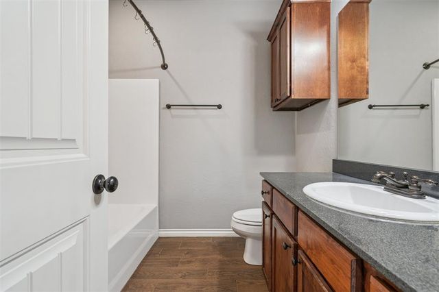 20644 Landmark Drive, Harrah, OK 73045