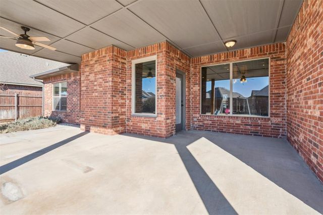 20644 Landmark Drive, Harrah, OK 73045
