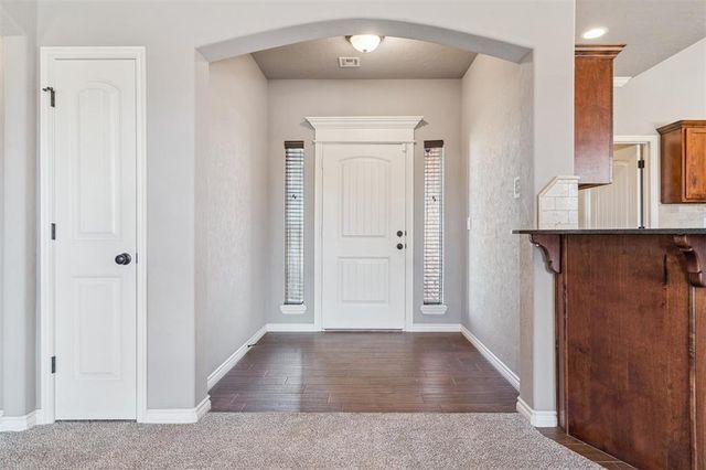 20644 Landmark Drive, Harrah, OK 73045