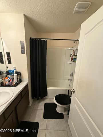 860 ROTARY Road, Jacksonville, FL 32211