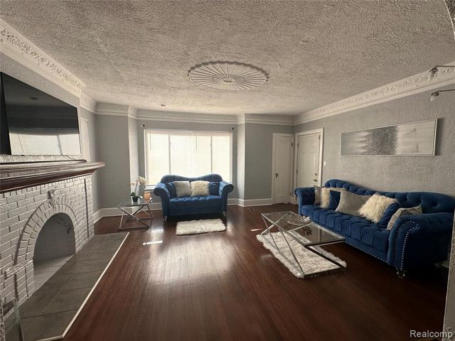 17566 Stoepel Street, Detroit, MI 48221