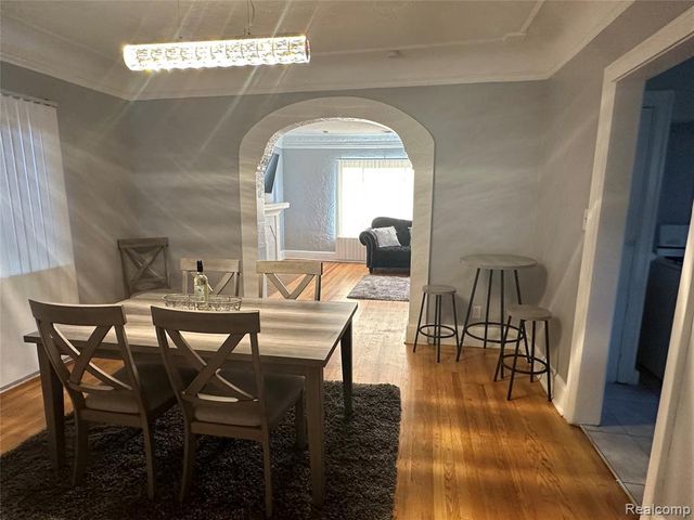 17566 Stoepel Street, Detroit, MI 48221