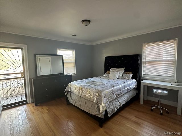 17566 Stoepel Street, Detroit, MI 48221