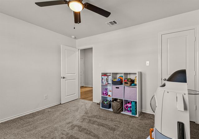 207 Dartmouth Avenue, Farmersville, TX 75442