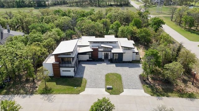 1028 Hat Creek Road, Bartonville, TX 76226