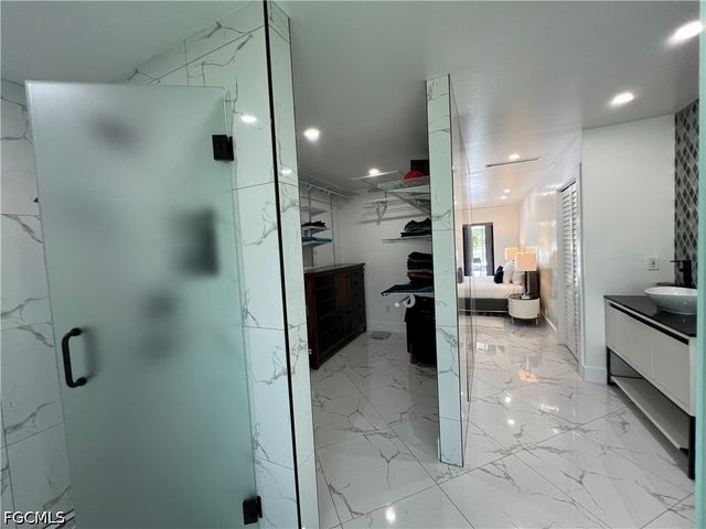 1919 Countess CT, Naples, FL 34110