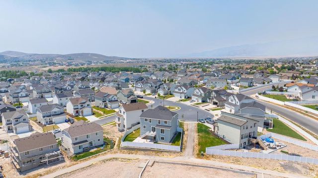9822 N BRIDGE ST, Eagle Mountain, UT 84005