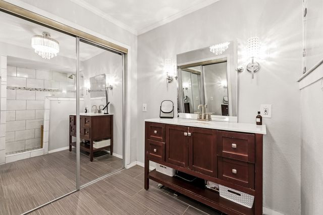 7640 W Greenway Boulevard 7F, Dallas, TX 75209