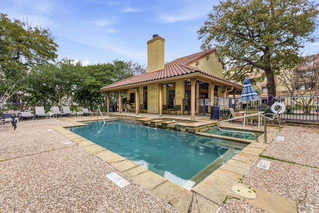 7640 W Greenway Boulevard 7F, Dallas, TX 75209