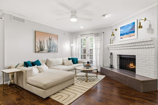 7640 W Greenway Boulevard 7F, Dallas, TX 75209